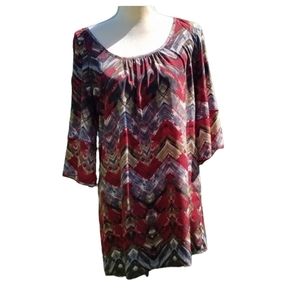 Glam grey/tan/deep red pullover blouse Size small